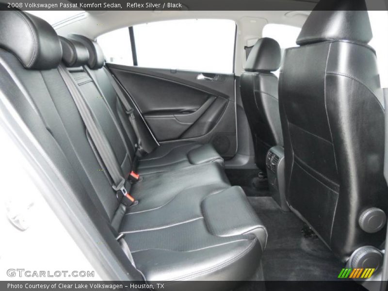 Reflex Silver / Black 2008 Volkswagen Passat Komfort Sedan