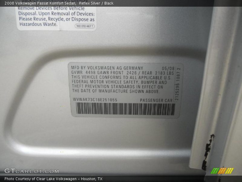 Reflex Silver / Black 2008 Volkswagen Passat Komfort Sedan