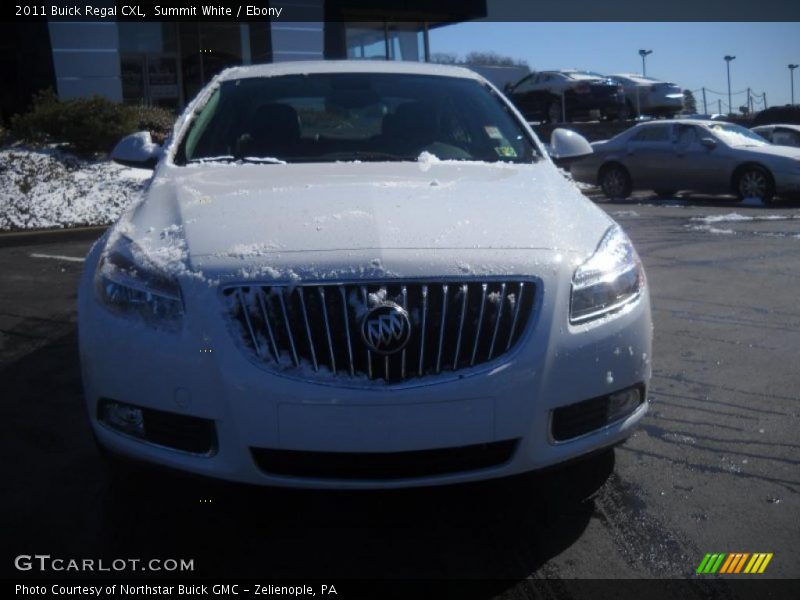 Summit White / Ebony 2011 Buick Regal CXL