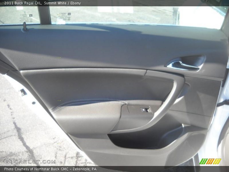 Summit White / Ebony 2011 Buick Regal CXL