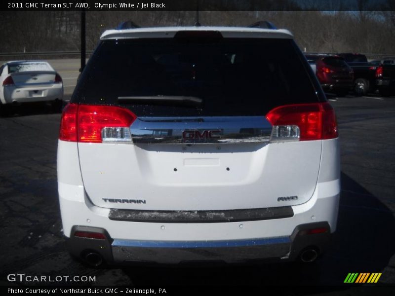 Olympic White / Jet Black 2011 GMC Terrain SLT AWD
