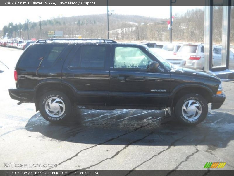 Onyx Black / Graphite 2002 Chevrolet Blazer LS 4x4