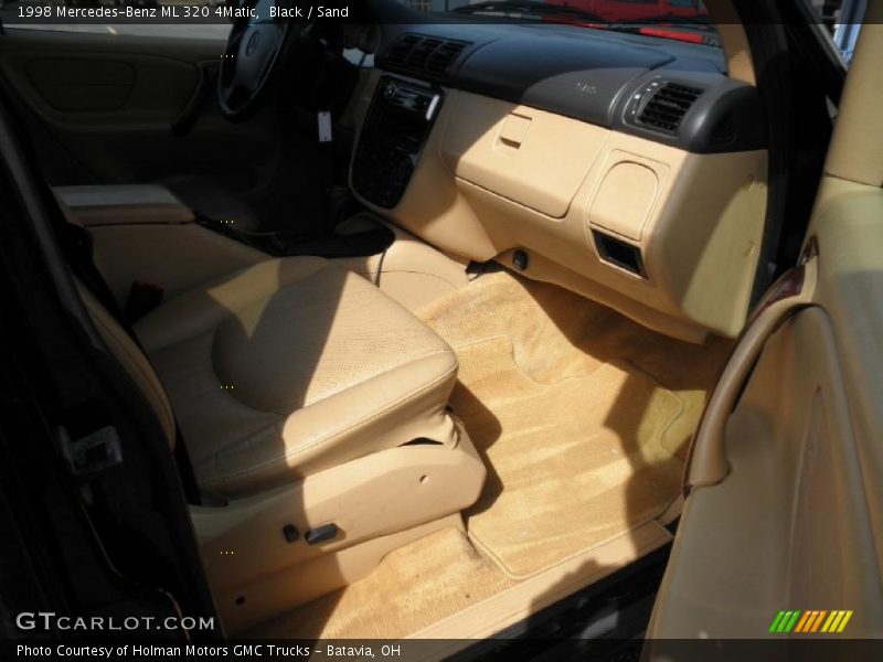 Black / Sand 1998 Mercedes-Benz ML 320 4Matic