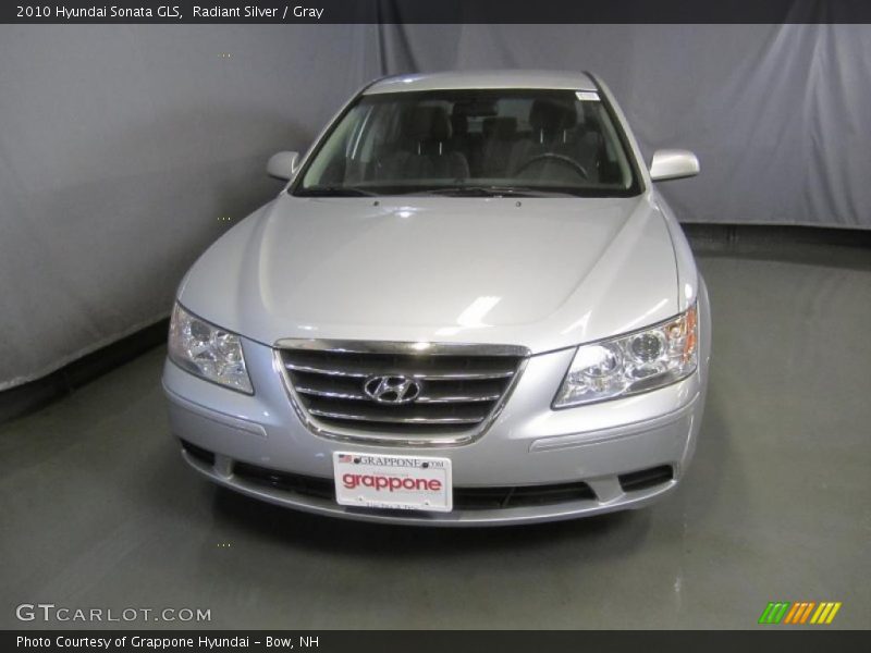 Radiant Silver / Gray 2010 Hyundai Sonata GLS