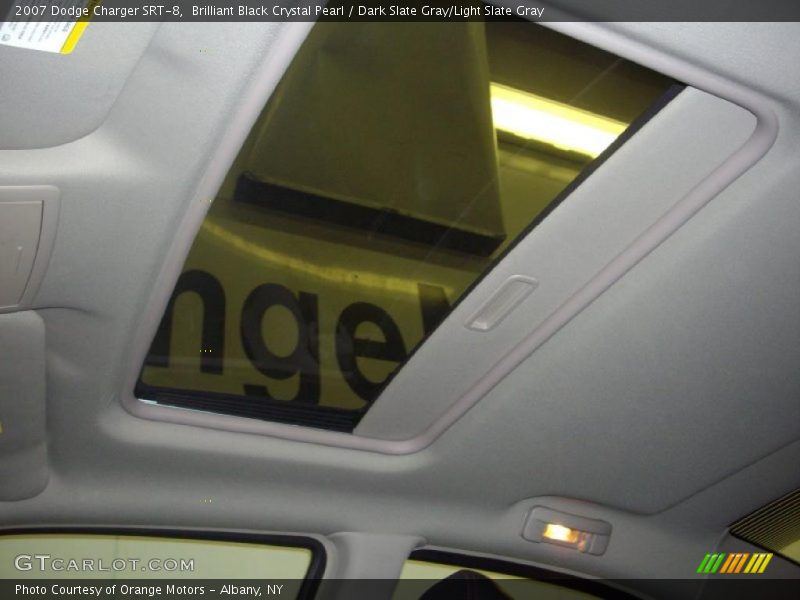 Sunroof of 2007 Charger SRT-8