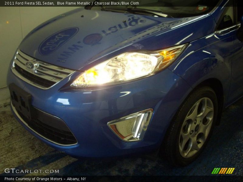Blue Flame Metallic / Charcoal Black/Blue Cloth 2011 Ford Fiesta SEL Sedan