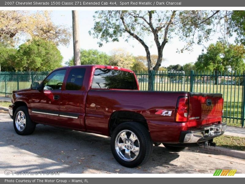 Sport Red Metallic / Dark Charcoal 2007 Chevrolet Silverado 1500 Classic Z71 Extended Cab 4x4