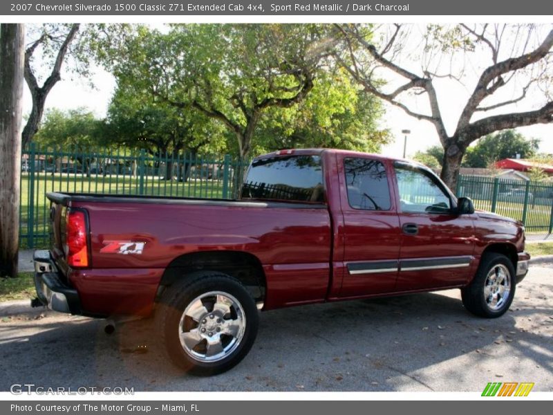 Sport Red Metallic / Dark Charcoal 2007 Chevrolet Silverado 1500 Classic Z71 Extended Cab 4x4