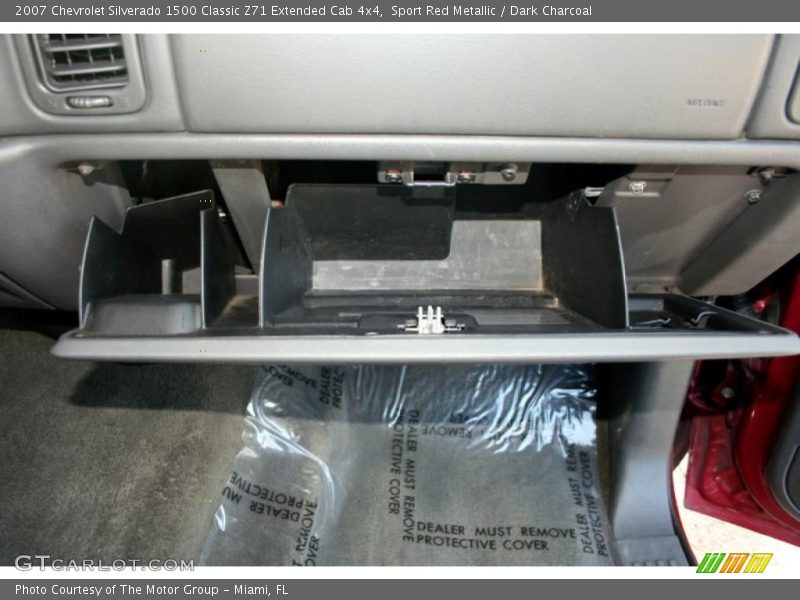 Sport Red Metallic / Dark Charcoal 2007 Chevrolet Silverado 1500 Classic Z71 Extended Cab 4x4