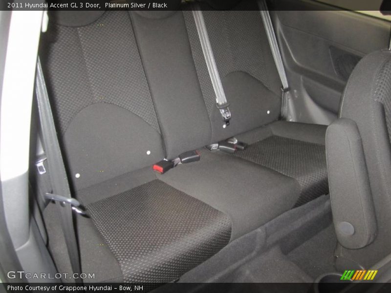  2011 Accent GL 3 Door Black Interior