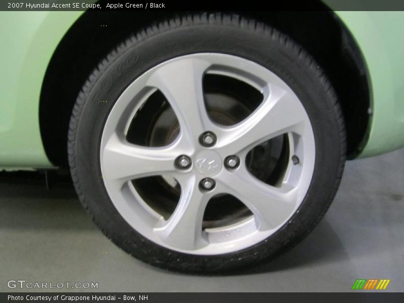  2007 Accent SE Coupe Wheel