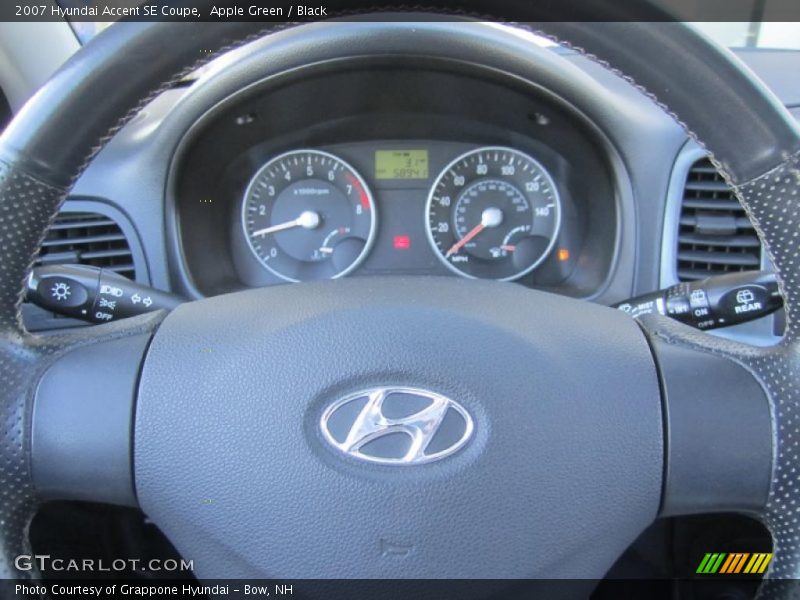 Apple Green / Black 2007 Hyundai Accent SE Coupe