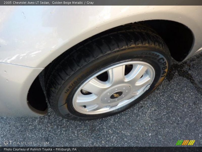 Golden Beige Metallic / Gray 2005 Chevrolet Aveo LT Sedan