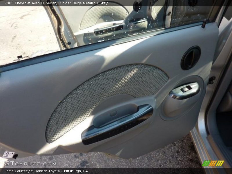 Golden Beige Metallic / Gray 2005 Chevrolet Aveo LT Sedan