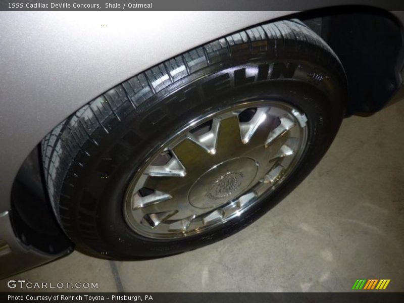 Shale / Oatmeal 1999 Cadillac DeVille Concours