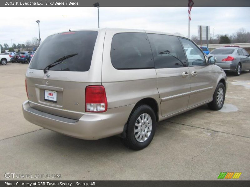Silky Beige / Beige 2002 Kia Sedona EX