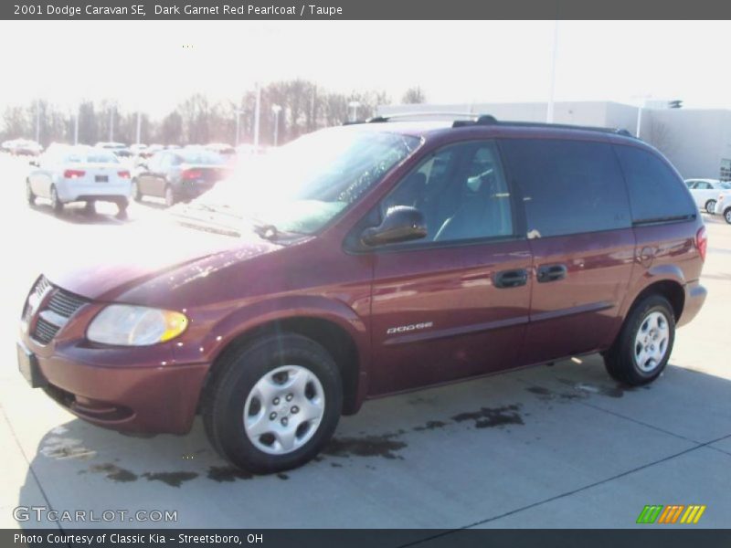 Dark Garnet Red Pearlcoat / Taupe 2001 Dodge Caravan SE