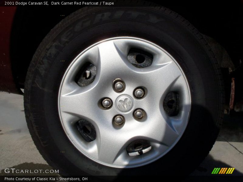 Dark Garnet Red Pearlcoat / Taupe 2001 Dodge Caravan SE