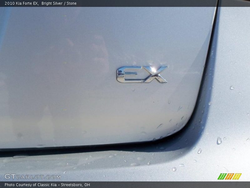 Bright Silver / Stone 2010 Kia Forte EX