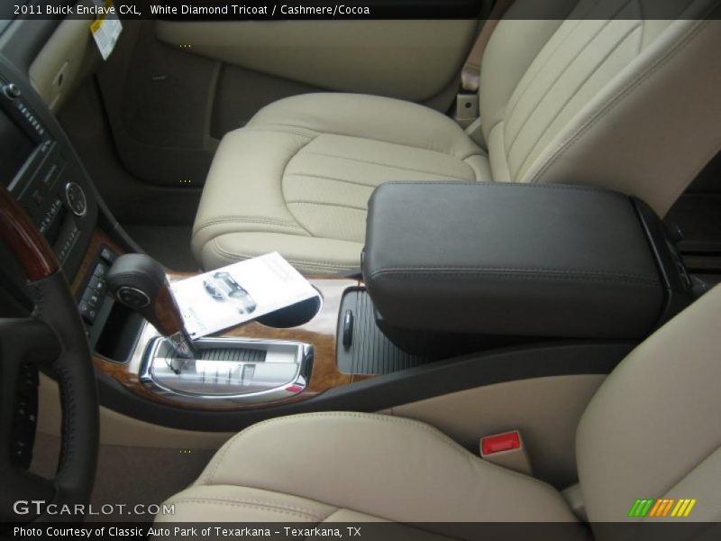 White Diamond Tricoat / Cashmere/Cocoa 2011 Buick Enclave CXL