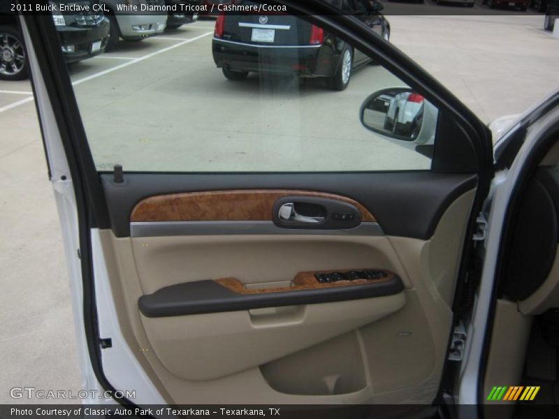 White Diamond Tricoat / Cashmere/Cocoa 2011 Buick Enclave CXL
