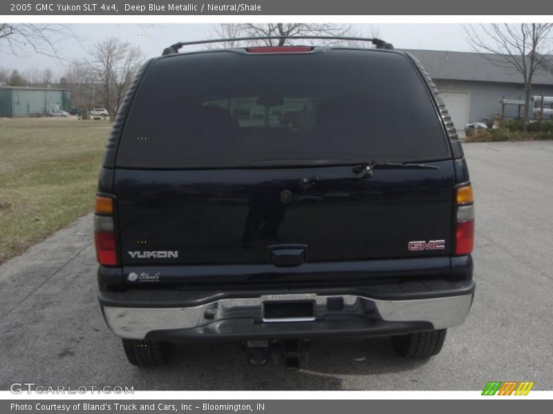 Deep Blue Metallic / Neutral/Shale 2005 GMC Yukon SLT 4x4