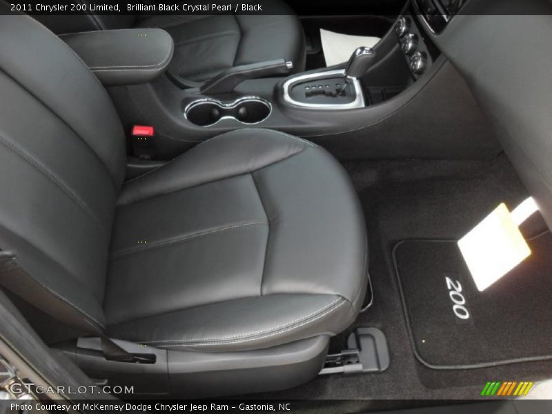 Brilliant Black Crystal Pearl / Black 2011 Chrysler 200 Limited