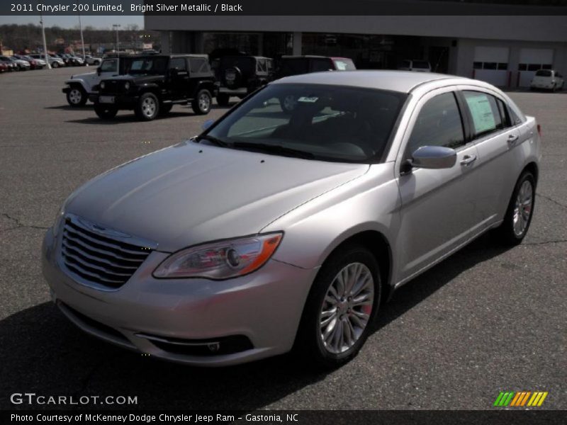 Bright Silver Metallic / Black 2011 Chrysler 200 Limited