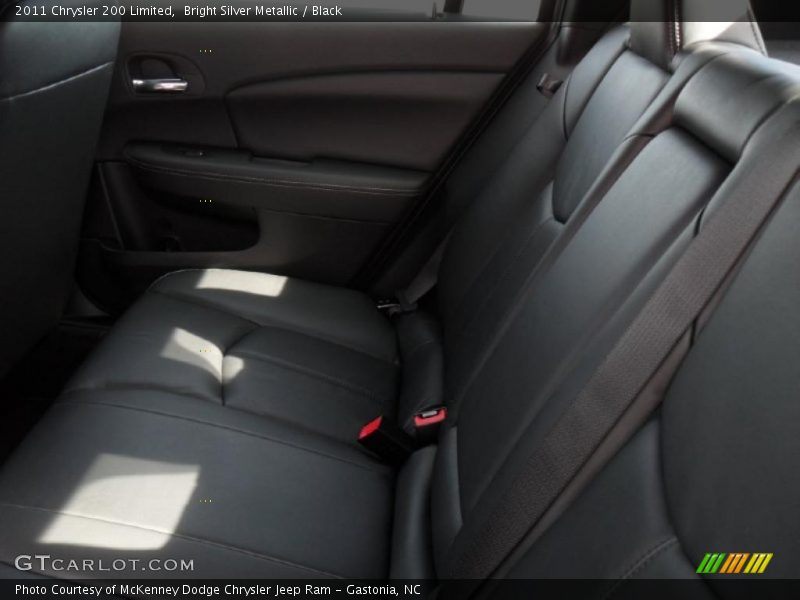 Bright Silver Metallic / Black 2011 Chrysler 200 Limited