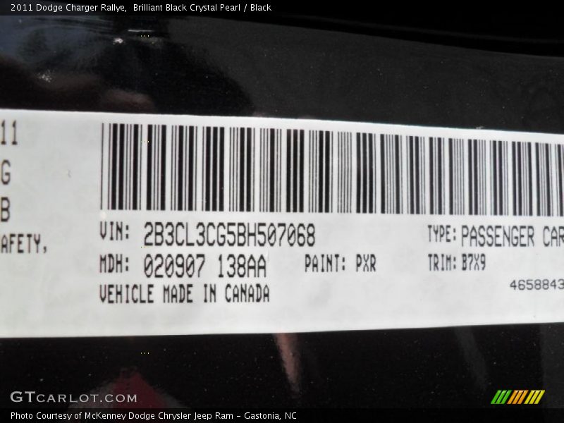 Brilliant Black Crystal Pearl / Black 2011 Dodge Charger Rallye
