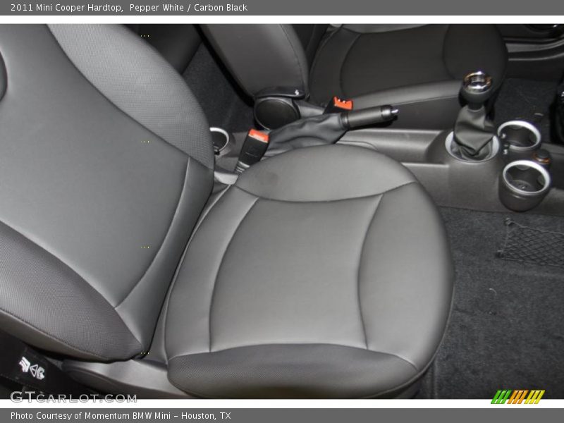 Pepper White / Carbon Black 2011 Mini Cooper Hardtop