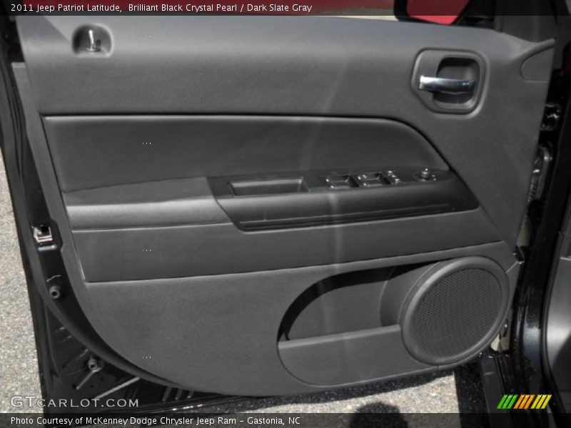 Brilliant Black Crystal Pearl / Dark Slate Gray 2011 Jeep Patriot Latitude