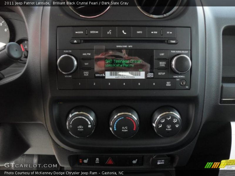 Brilliant Black Crystal Pearl / Dark Slate Gray 2011 Jeep Patriot Latitude