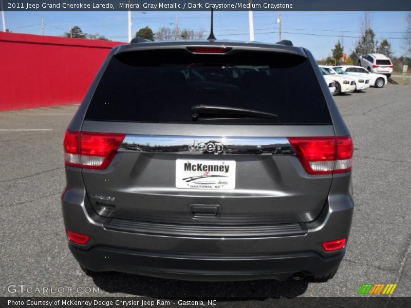 Mineral Gray Metallic / Dark Graystone/Medium Graystone 2011 Jeep Grand Cherokee Laredo