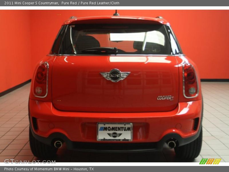 Pure Red / Pure Red Leather/Cloth 2011 Mini Cooper S Countryman