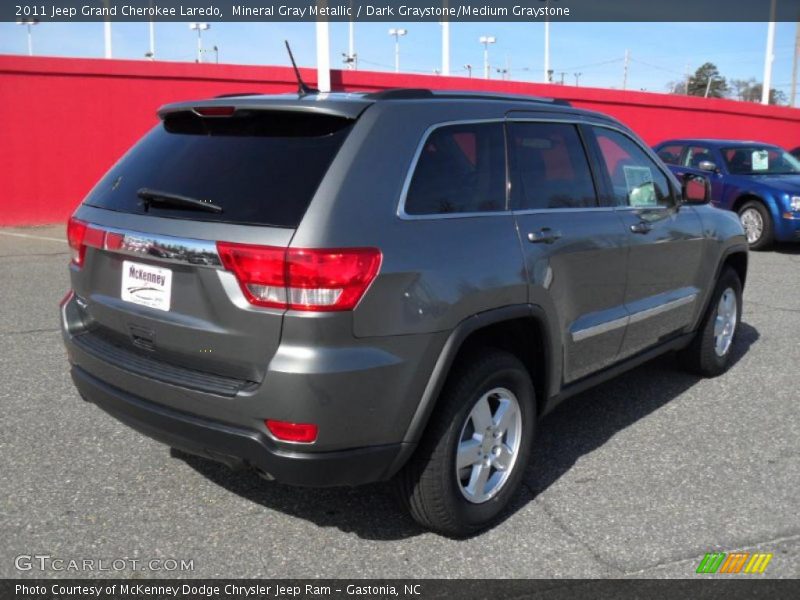 Mineral Gray Metallic / Dark Graystone/Medium Graystone 2011 Jeep Grand Cherokee Laredo