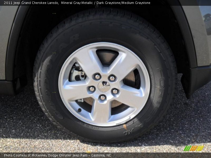 Mineral Gray Metallic / Dark Graystone/Medium Graystone 2011 Jeep Grand Cherokee Laredo