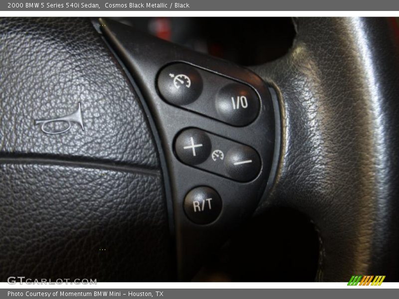 Controls of 2000 5 Series 540i Sedan