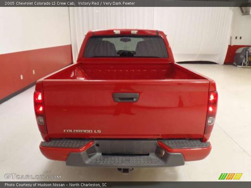  2005 Colorado LS Crew Cab Victory Red