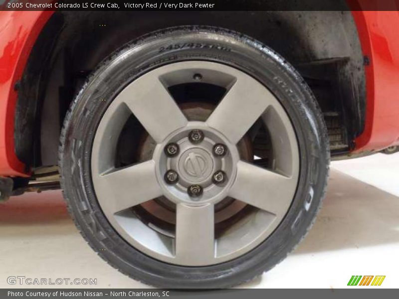 Victory Red / Very Dark Pewter 2005 Chevrolet Colorado LS Crew Cab