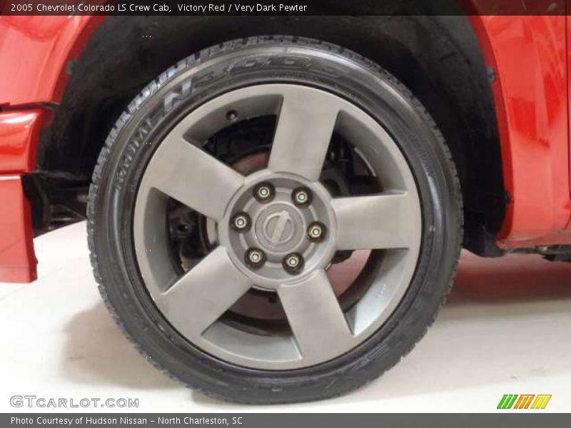 Custom Wheels of 2005 Colorado LS Crew Cab