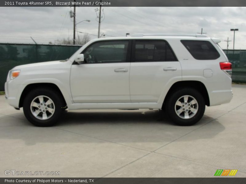 Blizzard White Pearl / Graphite 2011 Toyota 4Runner SR5
