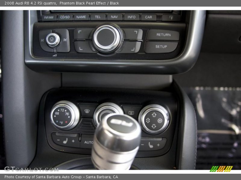 Controls of 2008 R8 4.2 FSI quattro