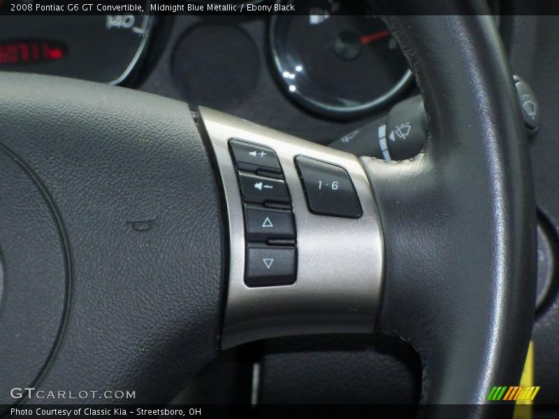 Controls of 2008 G6 GT Convertible