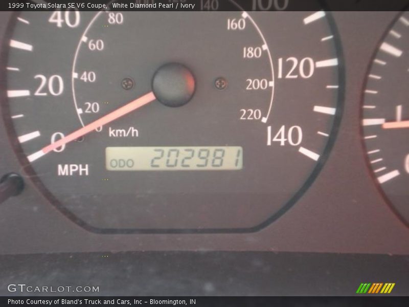 White Diamond Pearl / Ivory 1999 Toyota Solara SE V6 Coupe