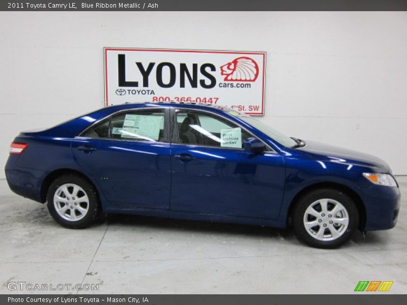 Blue Ribbon Metallic / Ash 2011 Toyota Camry LE