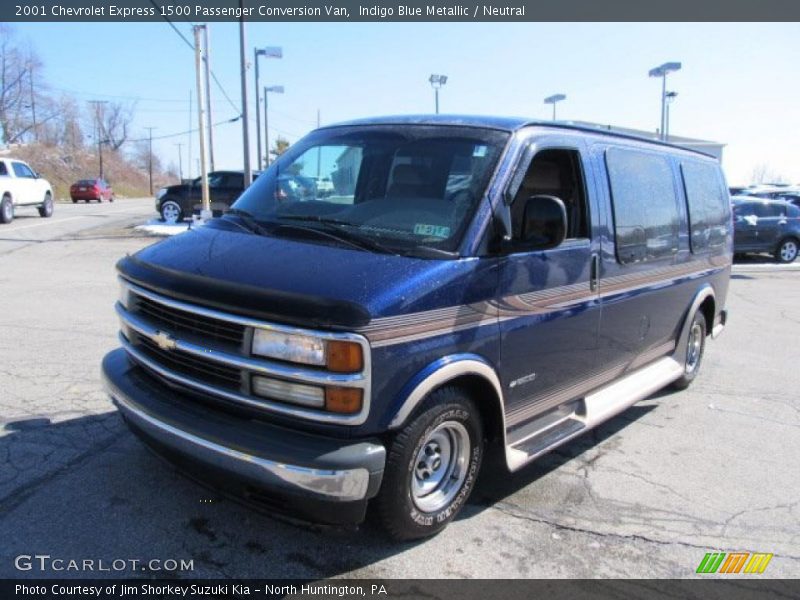 Front 3/4 View of 2001 Express 1500 Passenger Conversion Van