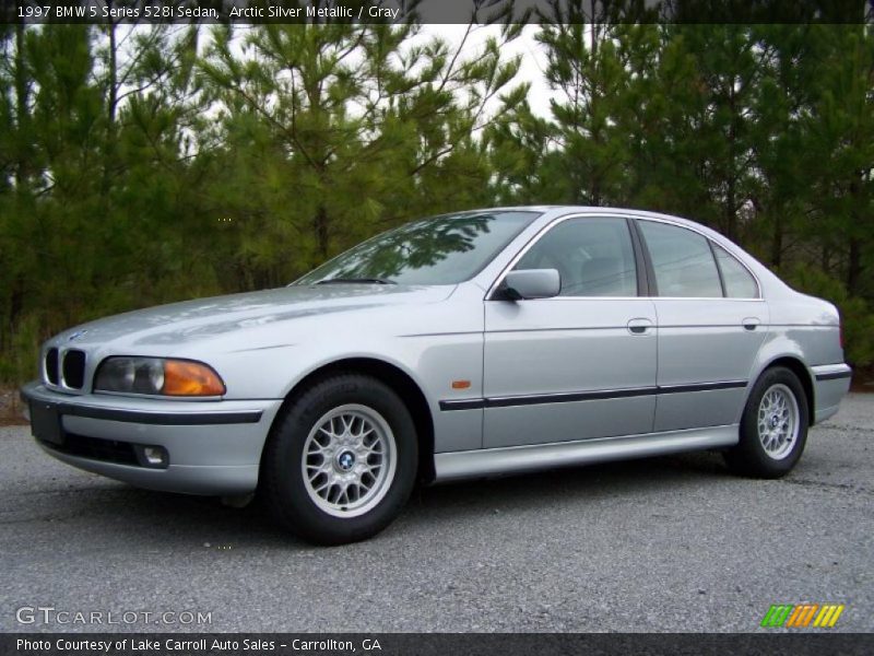 Arctic Silver Metallic / Gray 1997 BMW 5 Series 528i Sedan