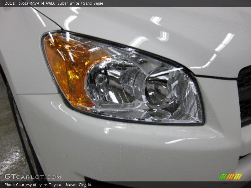 Super White / Sand Beige 2011 Toyota RAV4 I4 4WD