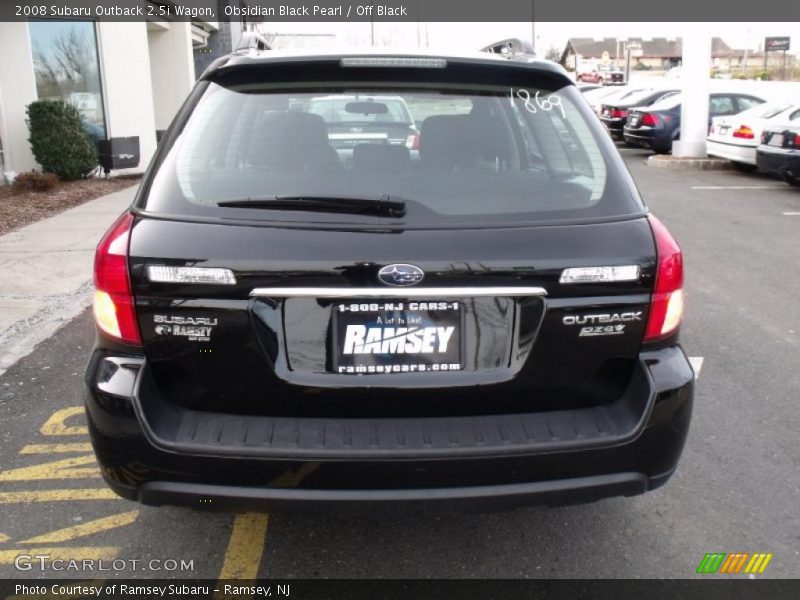 Obsidian Black Pearl / Off Black 2008 Subaru Outback 2.5i Wagon